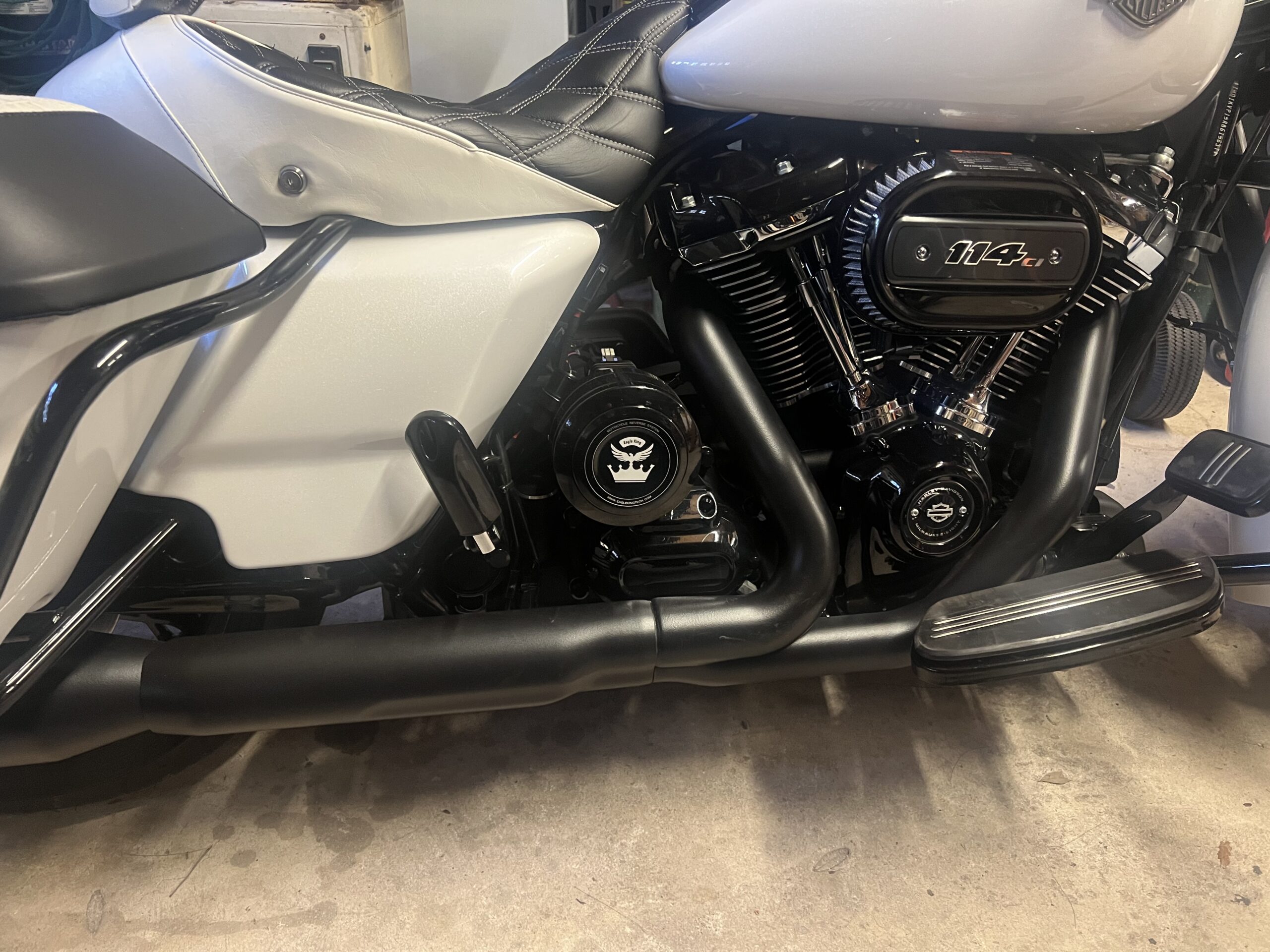 M. Sherman's second Harley Touring with Eagle King installed